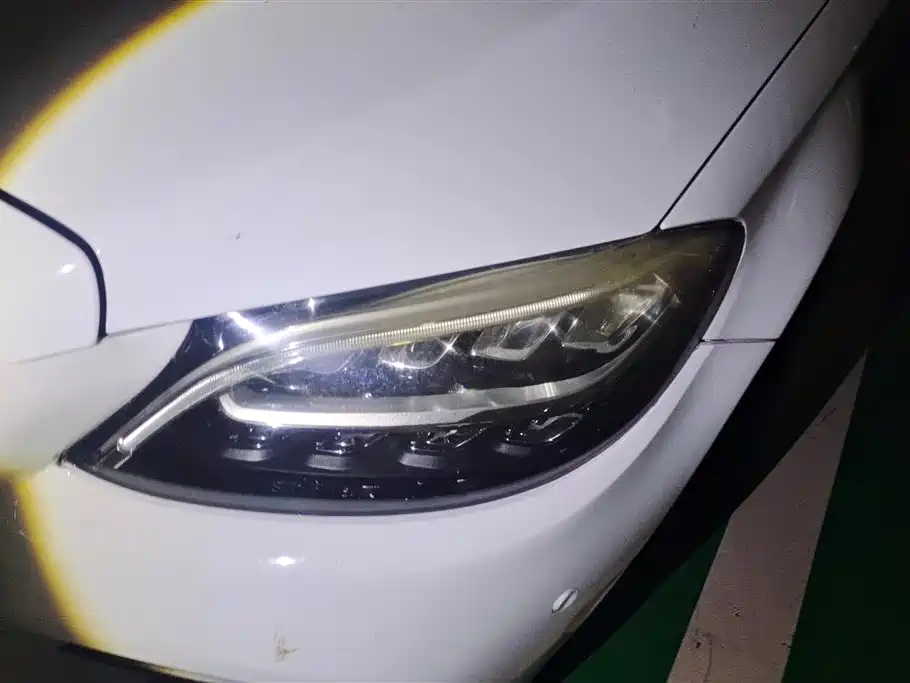 Mercedes-Benz C-Class 2019
