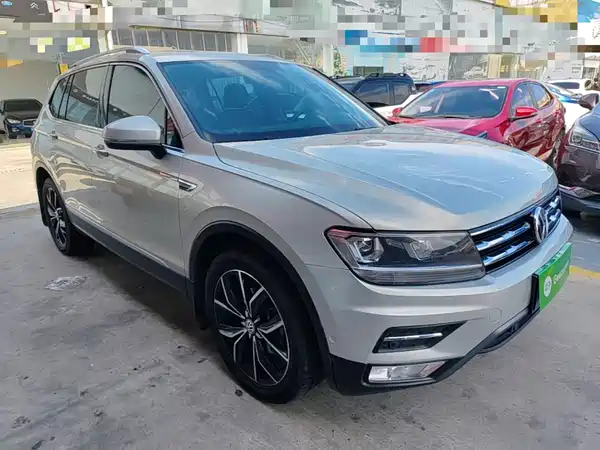 Volkswagen Tiguan L 2020
