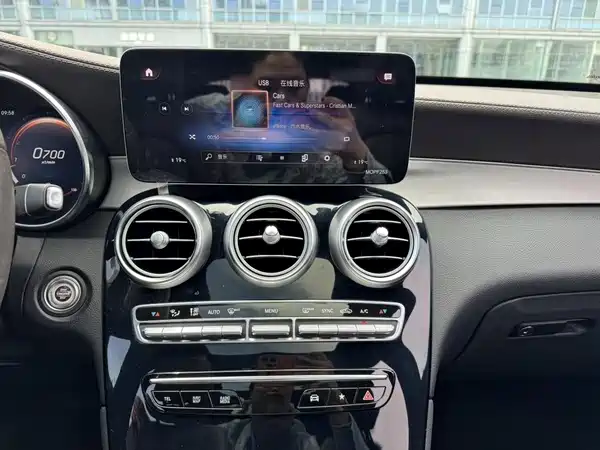 Mercedes-Benz GLC 2020