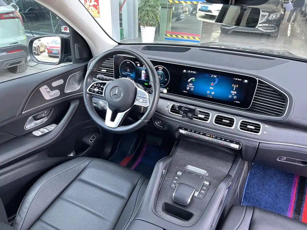 Mercedes-Benz GLE 2023 — фото 10