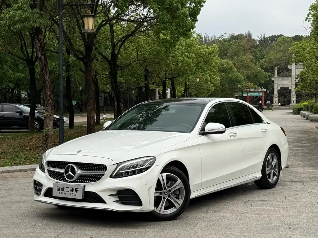 Mercedes-Benz C-Class 2019 — фото 1