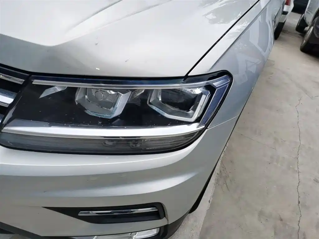 Volkswagen Tiguan L 2021 — фото 24
