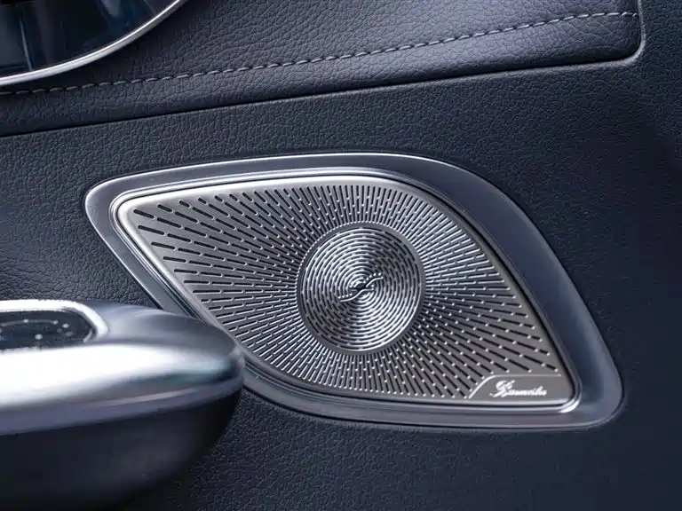 Mercedes-Benz EQE 2025 — фото 13