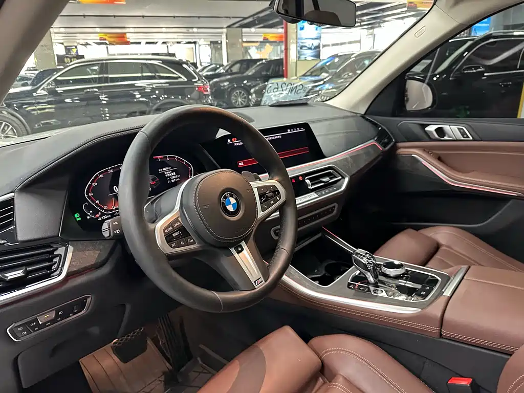 BMW X5 2019 — фото 9