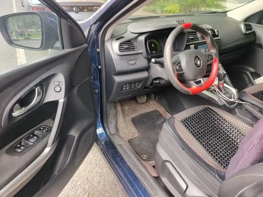 Renault Kadjar 2017 — фото 14