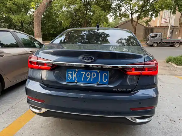 Ford Escort 2021
