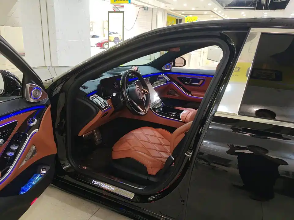 Mercedes-Benz Maybach S-Class 2024