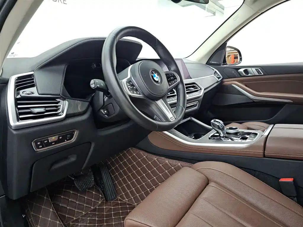 BMW X5 2021 — фото 8