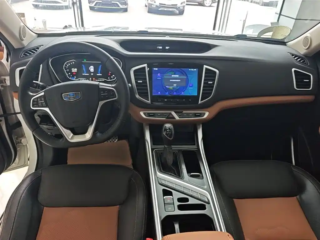 Geely Vision X6 2018 — фото 10