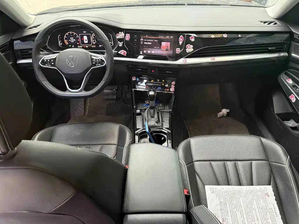 Volkswagen Passat 2024