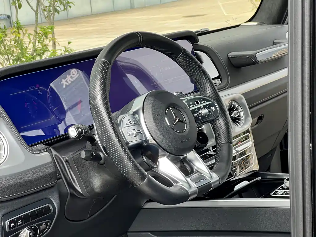 Mercedes-Benz G-Class AMG 2022 — фото 15