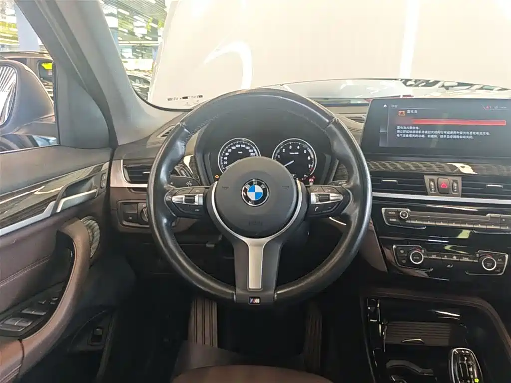 BMW X1 2021 — фото 11