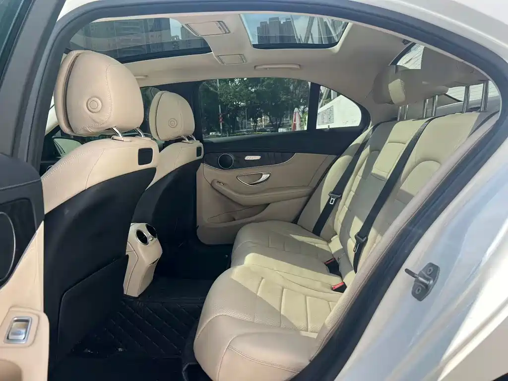 Mercedes-Benz C-Class 2017