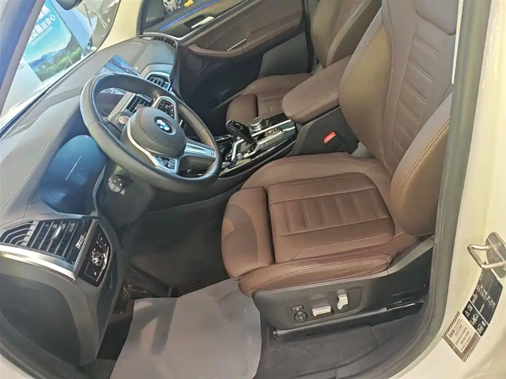 BMW X3 2020 — фото 15