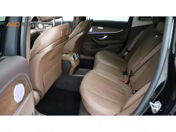 Mercedes-Benz E-Class 2017