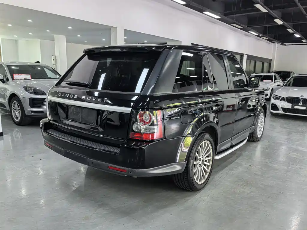 Land Rover Sport 2013