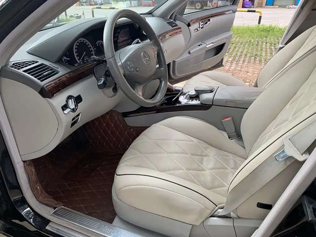 Mercedes-Benz S-Class 2010 — фото 13