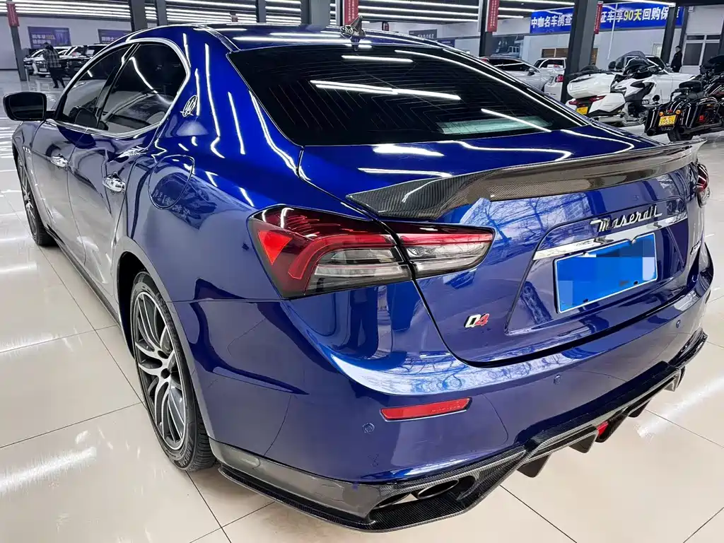 Maserati Ghibli 2016 — фото 3