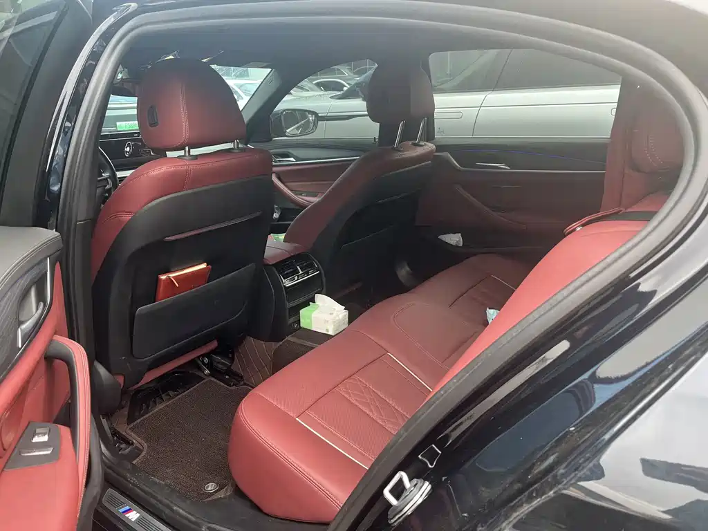 BMW 5 Series 2022