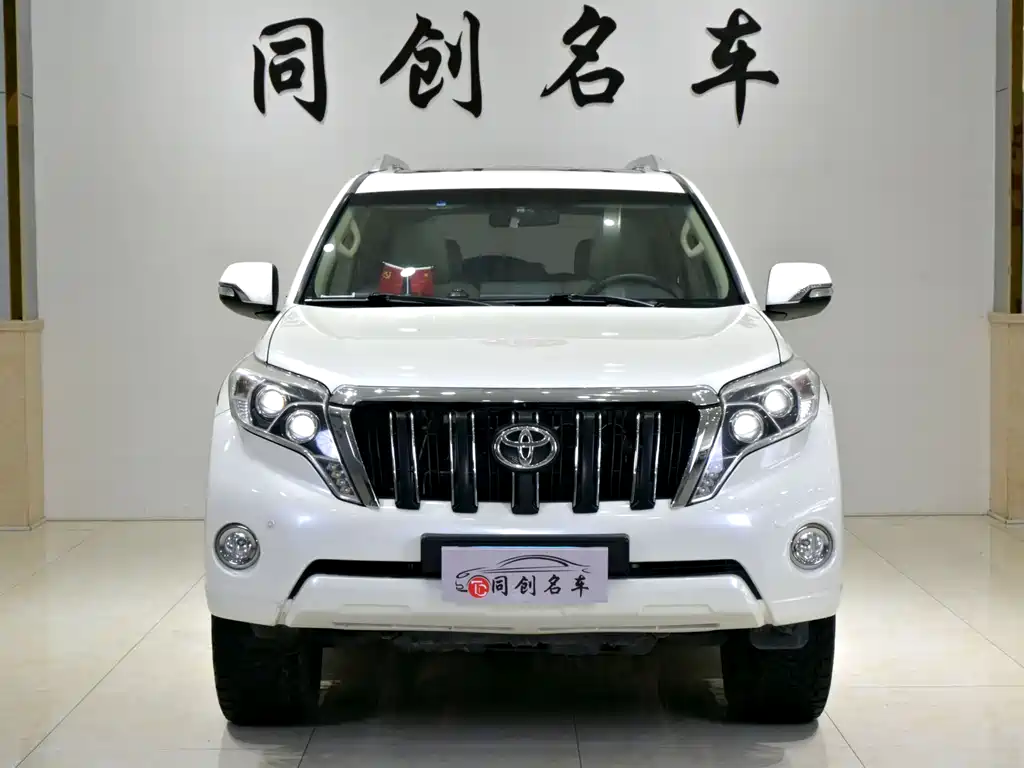 Toyota Prado 2017 — фото 2