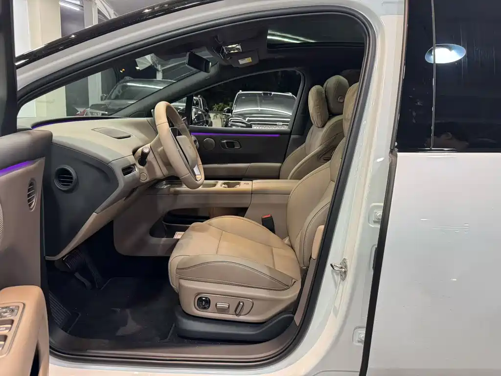 Li Auto i6 2026