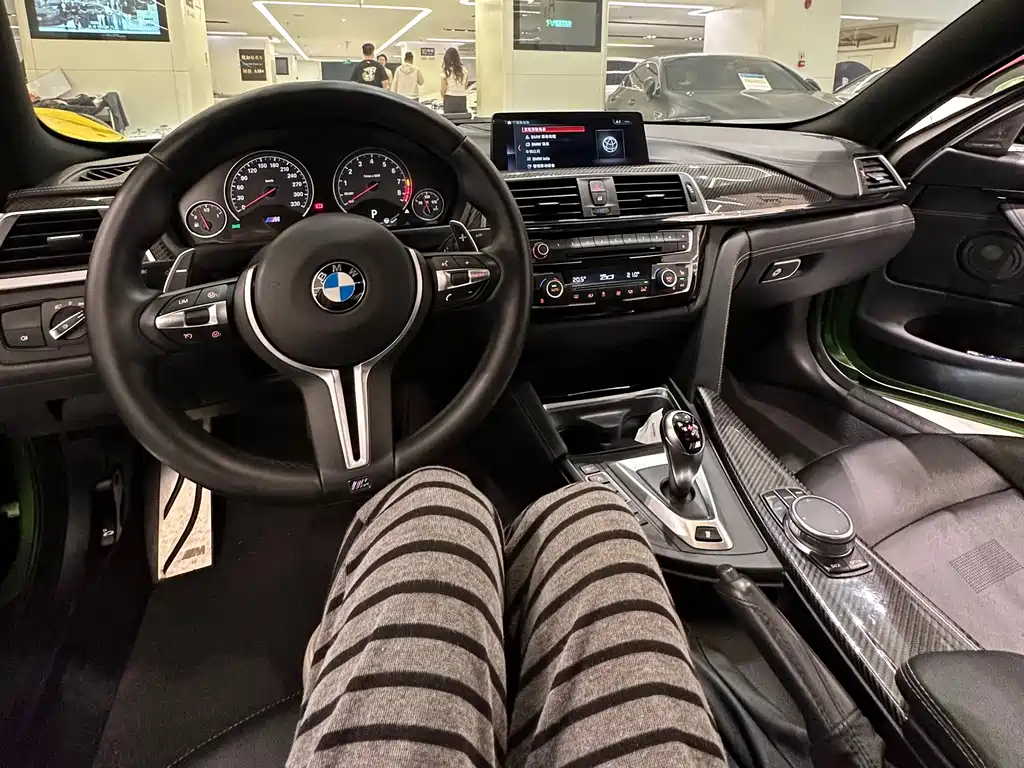 BMW M4 2018 — фото 3