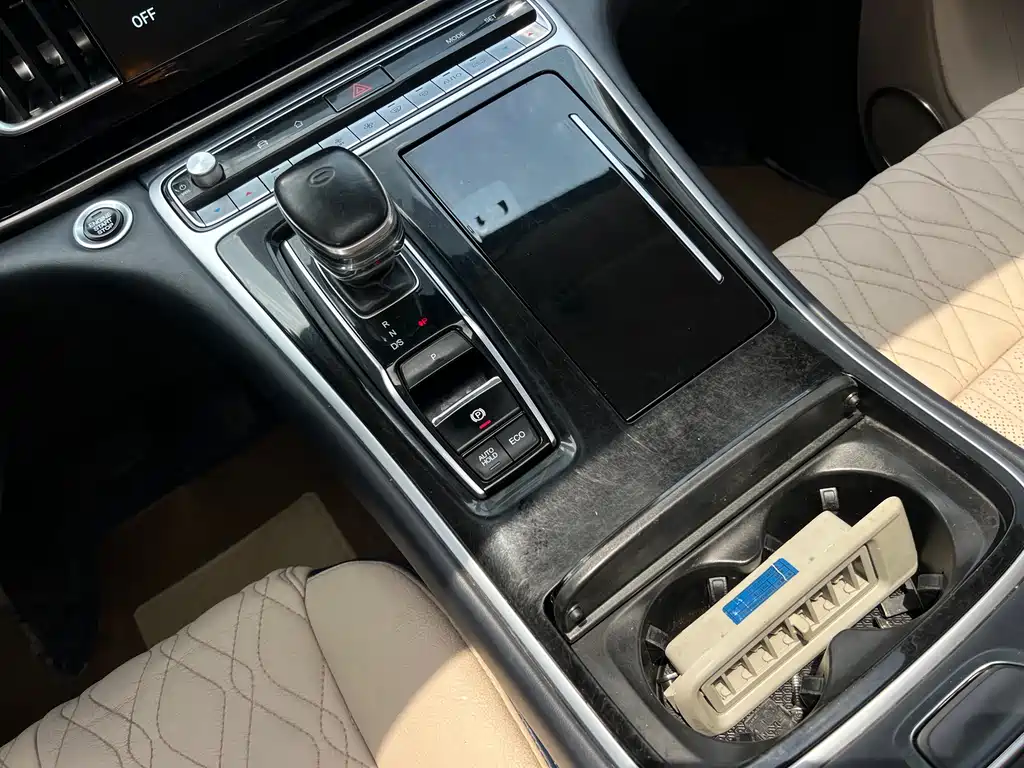 GAC Motor Trumpchi M8 2021 — фото 14