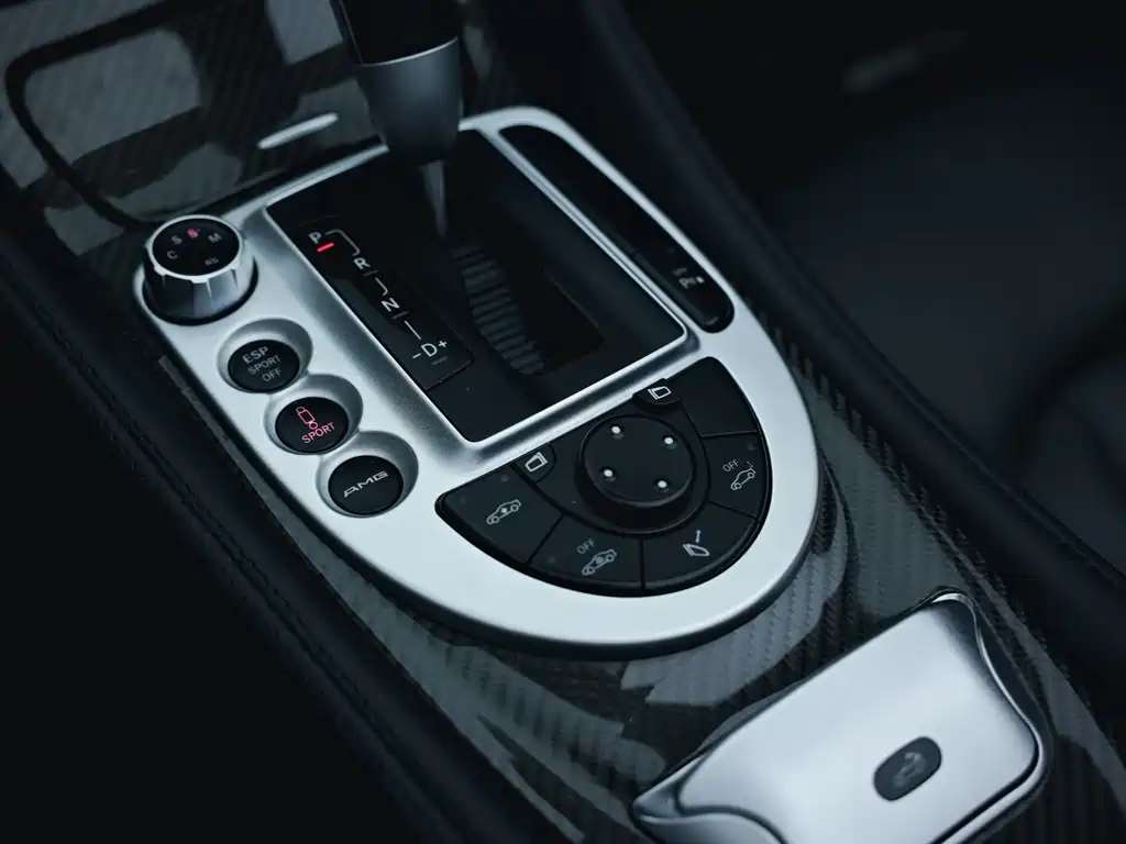 Mercedes-Benz SL-Class AMG 2010 — фото 18