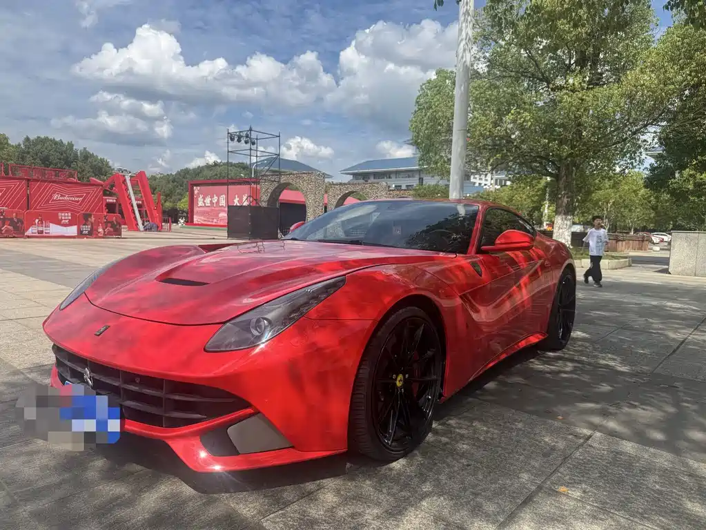 Ferrari F12berlinetta 2020 — фото 1