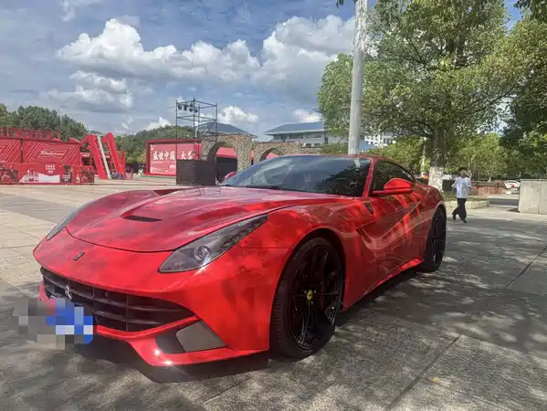 Ferrari F12berlinetta 2020