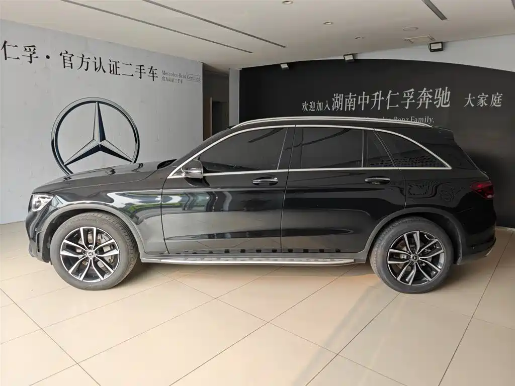 Mercedes-Benz GLC 2023 — фото 4