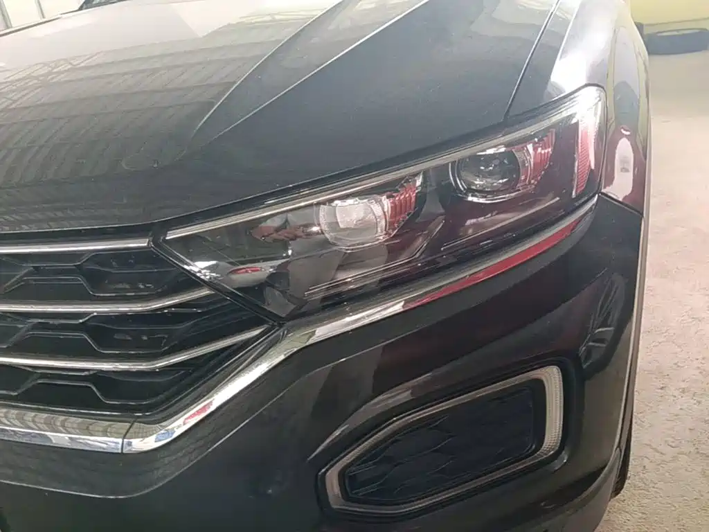 Volkswagen T-Roc 2021 — фото 24