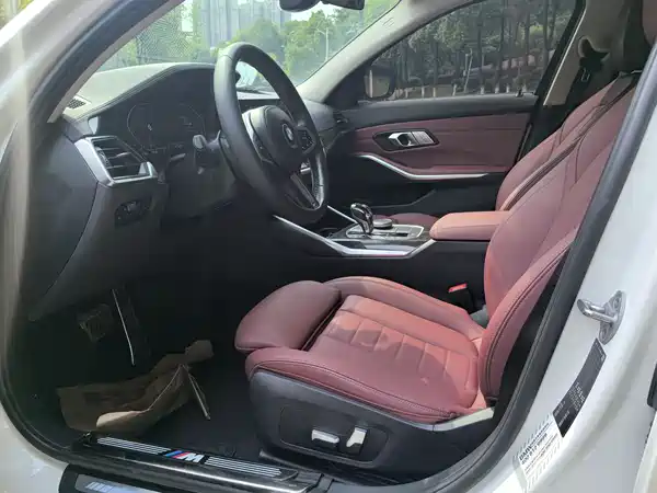 BMW 3 Series 2021