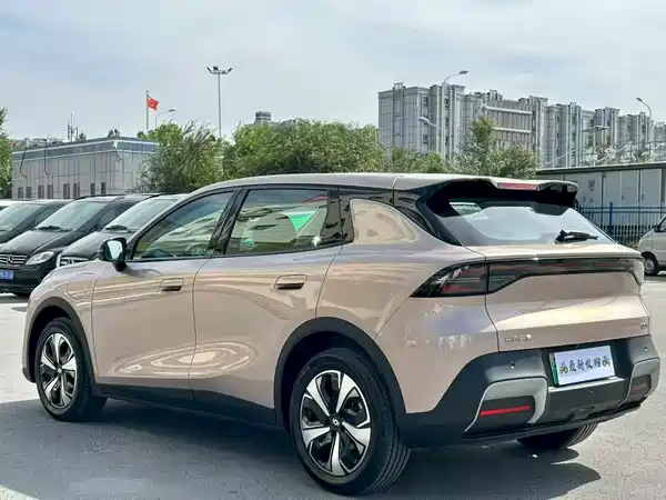 Changan Qiyuan Q05 2025