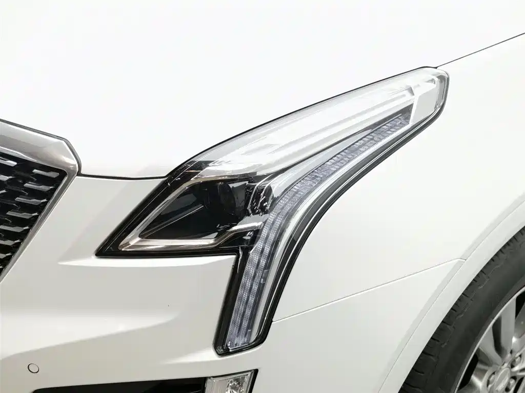 Cadillac XT5 2021 — фото 7