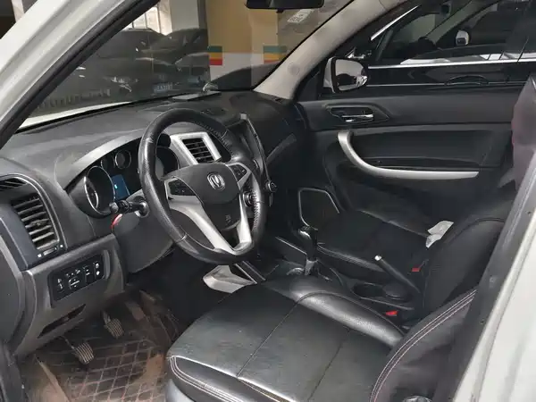 Changan CS35 2015