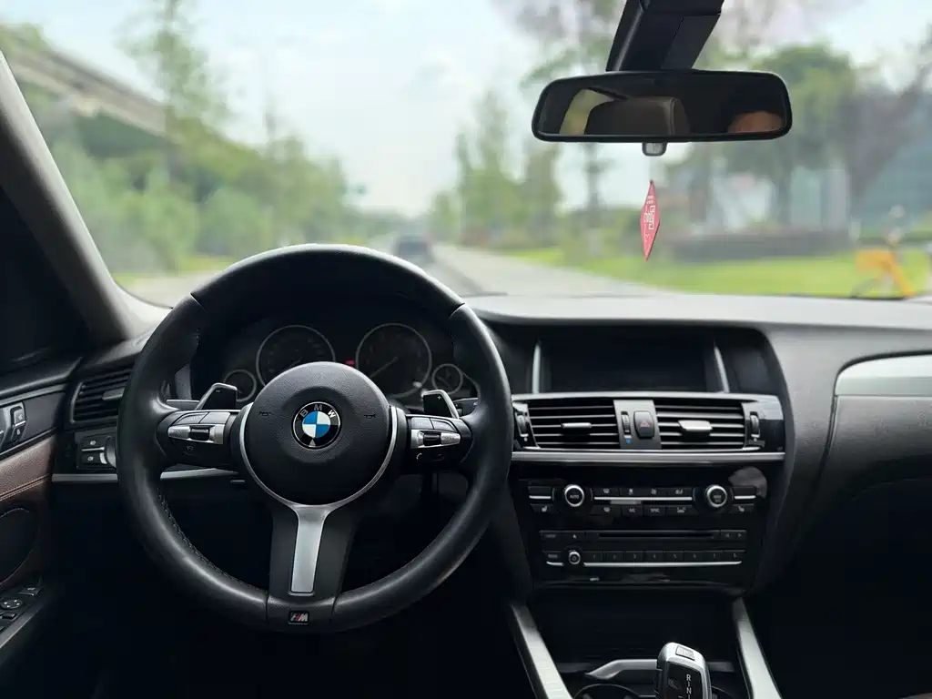 BMW X4 2018 — фото 13