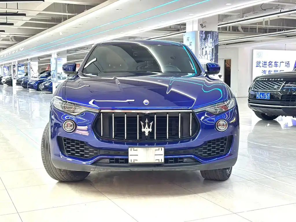 Maserati Levante 2020 — фото 1