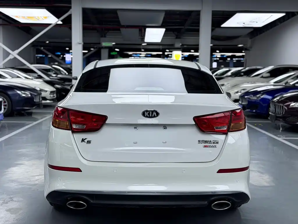 Kia K5 2014 — фото 11