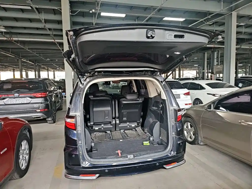 Honda Odyssey 2021 — фото 19