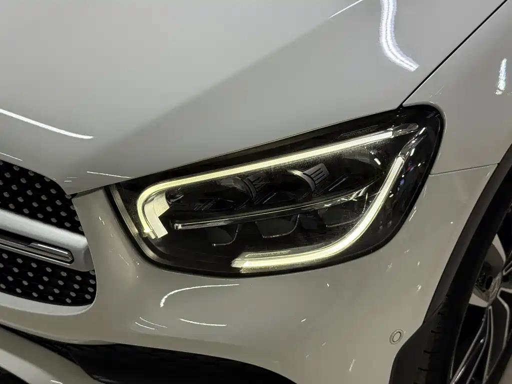 Mercedes-Benz GLC 2021