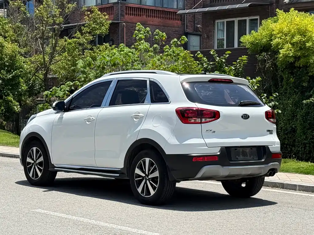 Kia KX3 Proud Running 2017 — фото 13