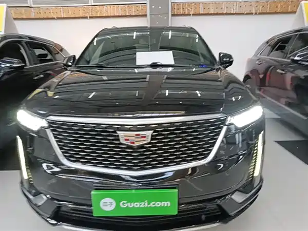 Cadillac XT6 2021