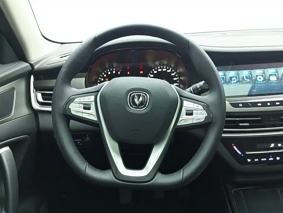 Changan CS35PLUS 2023 — фото 15