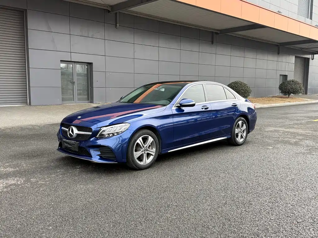 Mercedes-Benz C-Class 2019 — фото 3