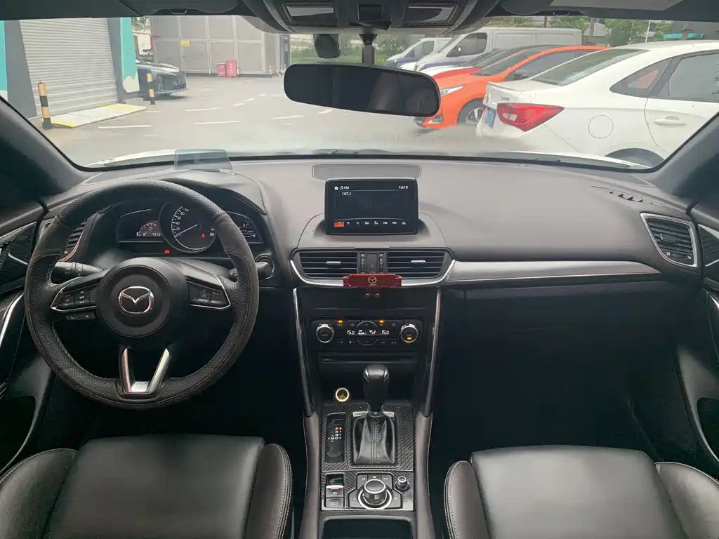 Mazda CX-4 2018