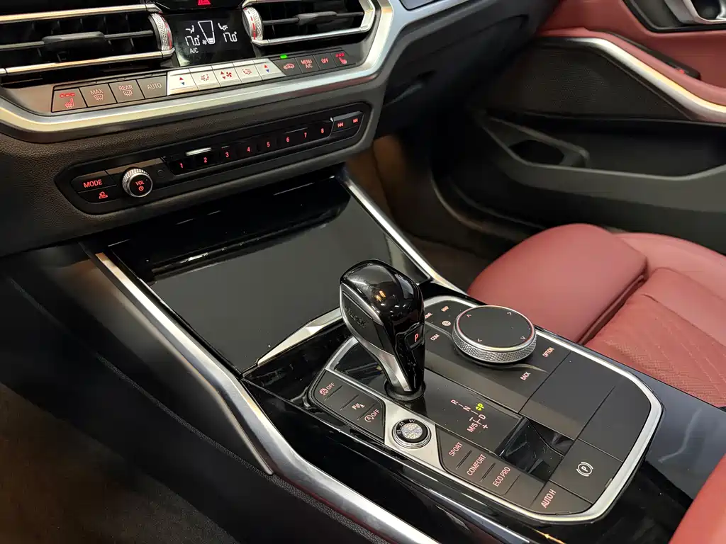 BMW 3 Series 2022 — фото 12