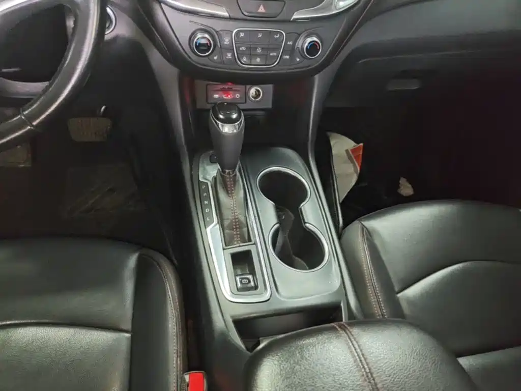 Chevrolet Equinox 2020 — фото 14