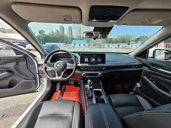Nissan Teana 2022