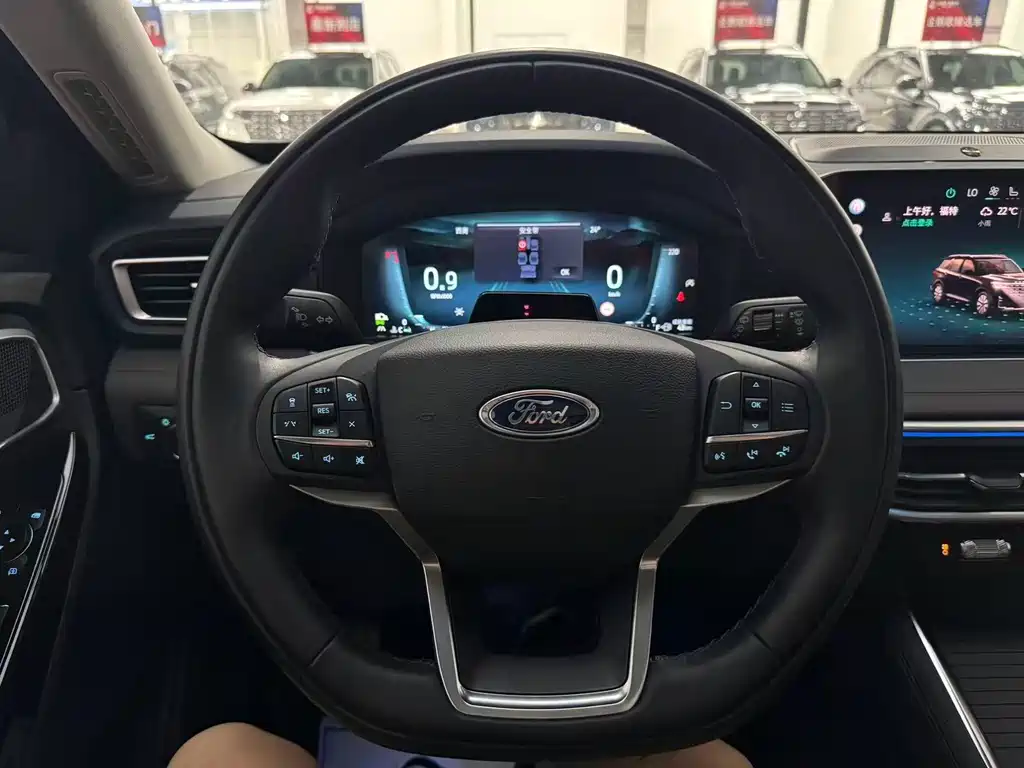 Ford Explorer 2025 — фото 17